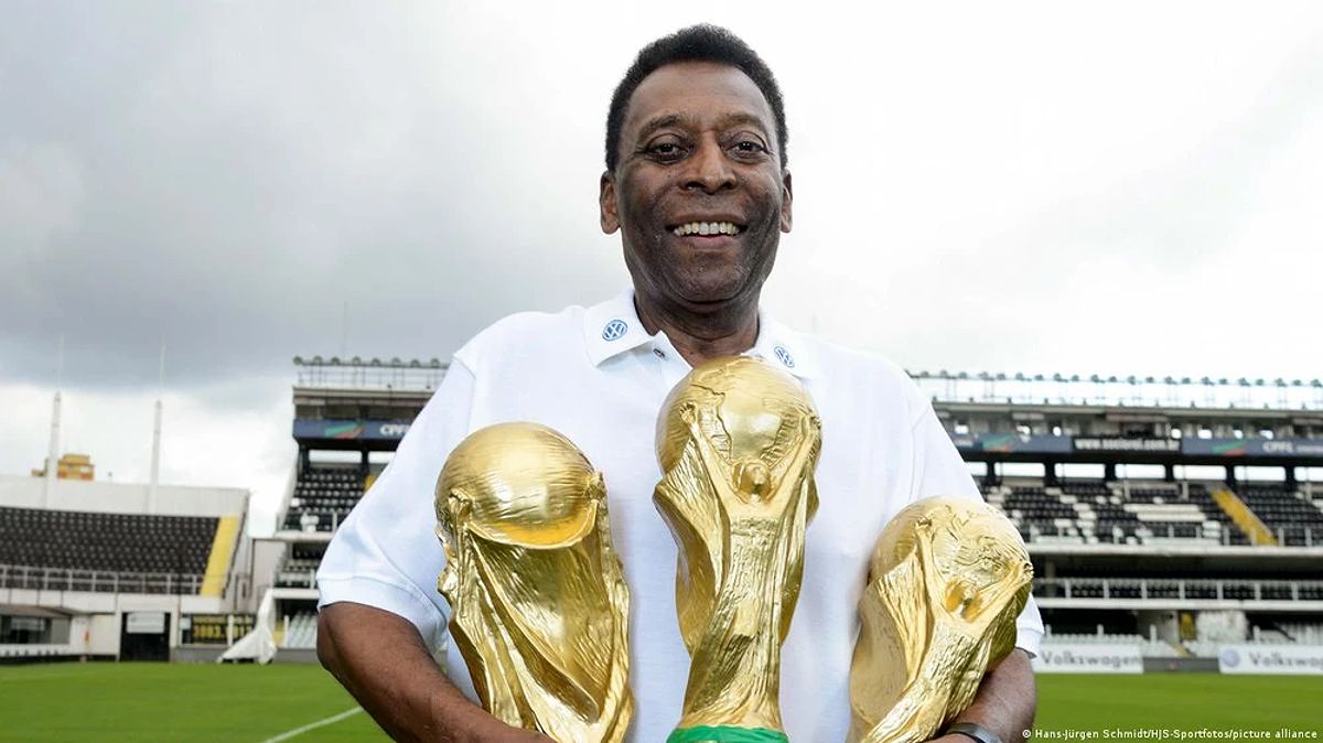 Vua bóng đá Pelé, huyền thoại của môn thể thao vua